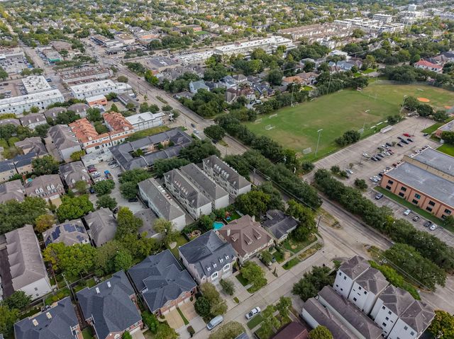 4003 Bellefontaine Street, Houston, TX 77025