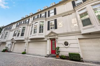 4003 Bellefontaine Street, Houston, TX 77025