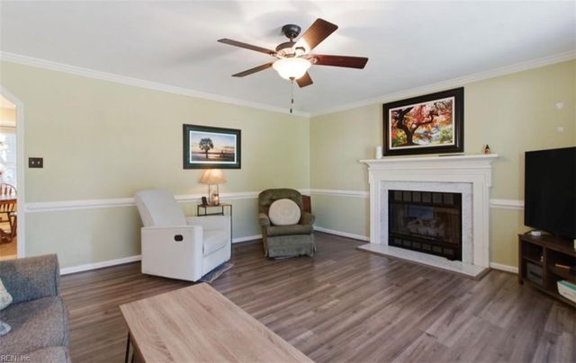 633 Rock DR, Chesapeake, VA 23323