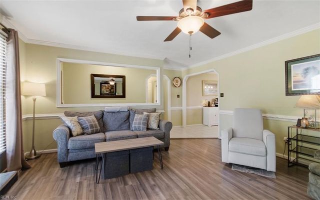 633 Rock DR, Chesapeake, VA 23323