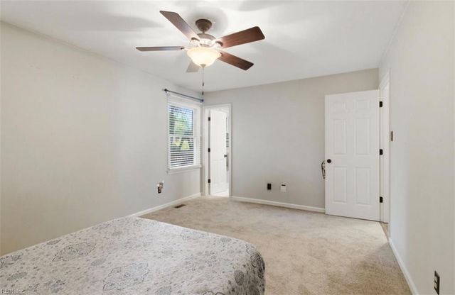 633 Rock DR, Chesapeake, VA 23323