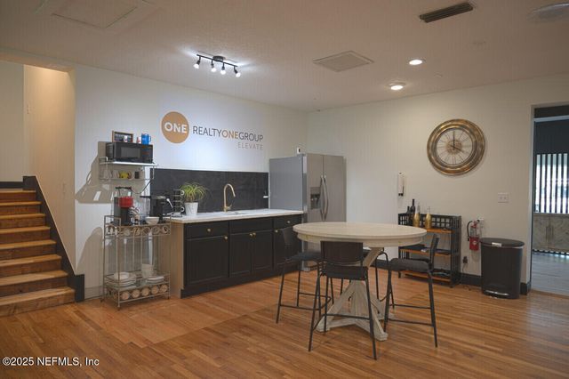 6126 ATLANTIC Boulevard, Jacksonville, FL 32211