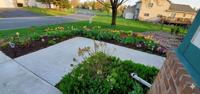 625 Mcfaddens Trail, Eagan, MN 55123