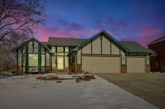 625 Mcfaddens Trail, Eagan, MN 55123