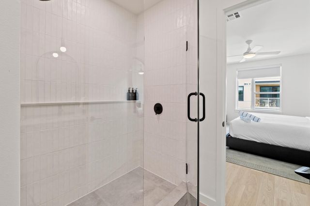 2323 S Lamar BLVD 520, Austin, TX 78704