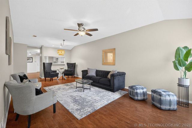 8323 E 81st Place, Tulsa, OK 74133