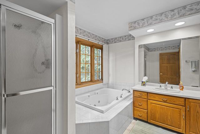 6051 SUNSET SHORES ROAD, Luxemburg, WI 54217