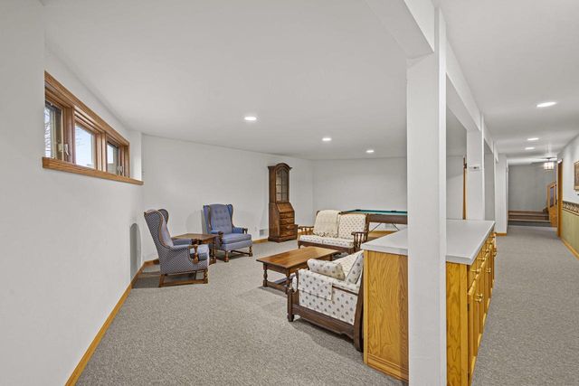 6051 SUNSET SHORES ROAD, Luxemburg, WI 54217