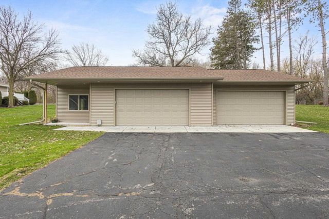 6051 SUNSET SHORES ROAD, Luxemburg, WI 54217