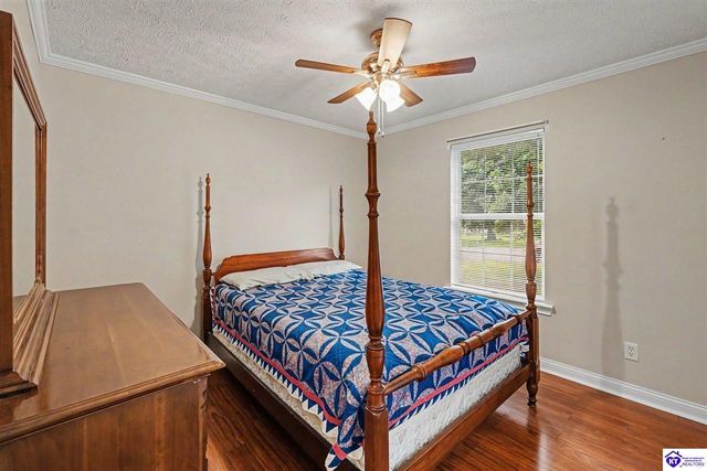 604 Hickory Lane, Elizabethtown, KY 42701