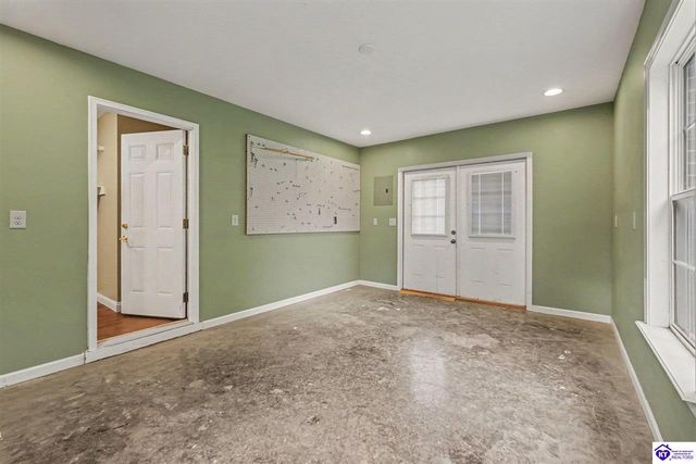 604 Hickory Lane, Elizabethtown, KY 42701