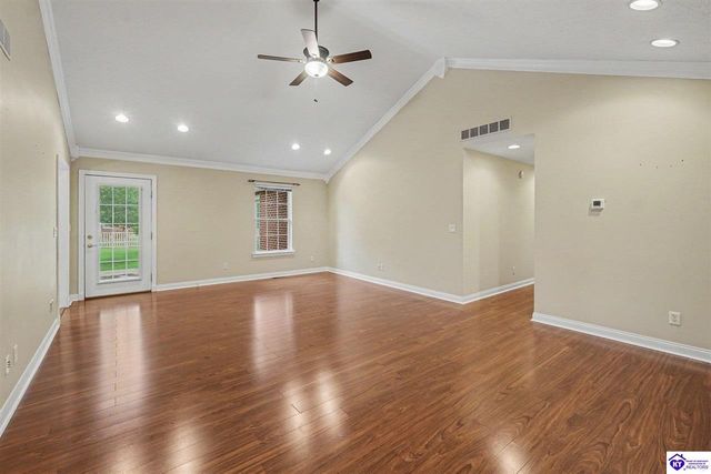604 Hickory Lane, Elizabethtown, KY 42701
