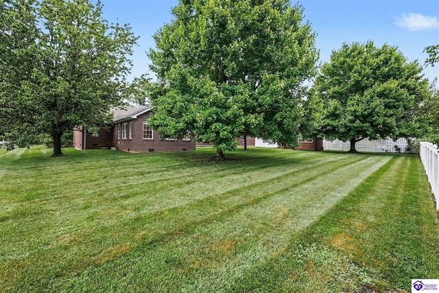 604 Hickory Lane, Elizabethtown, KY 42701