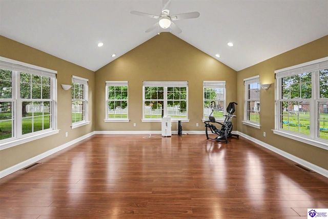 604 Hickory Lane, Elizabethtown, KY 42701