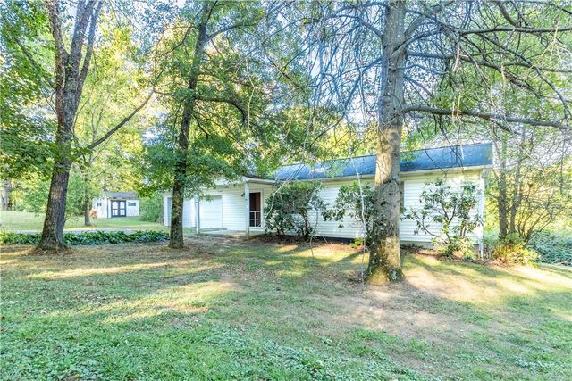 342 North Rd, Franklin Twp, PA 16001