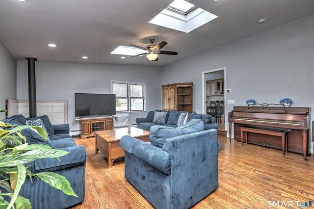 79 Soundview Avenue, Milford, CT 06460