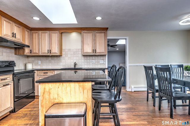 79 Soundview Avenue, Milford, CT 06460