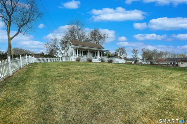 79 Soundview Avenue, Milford, CT 06460