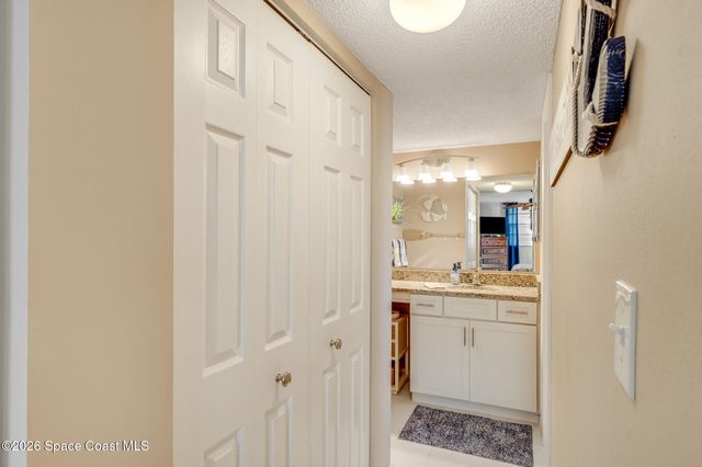 2700 N Highway A1a 4-202, Indialantic, FL 32903