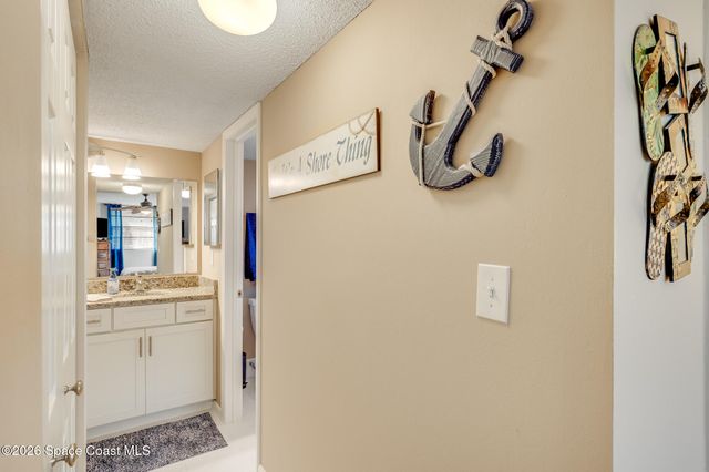 2700 N Highway A1a 4-202, Indialantic, FL 32903