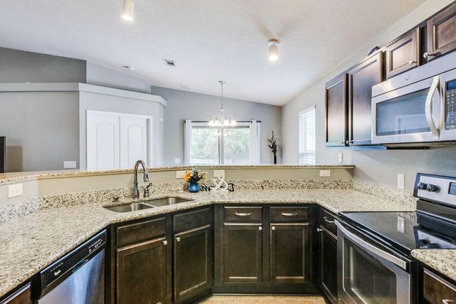 2362 Duncan Ridge Drive, Navarre, FL 32566