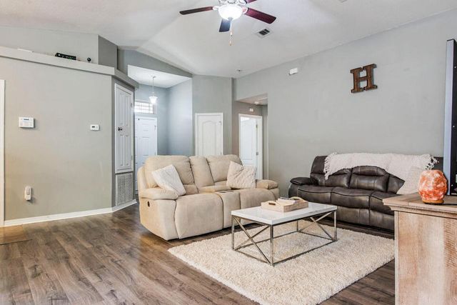 2362 Duncan Ridge Drive, Navarre, FL 32566