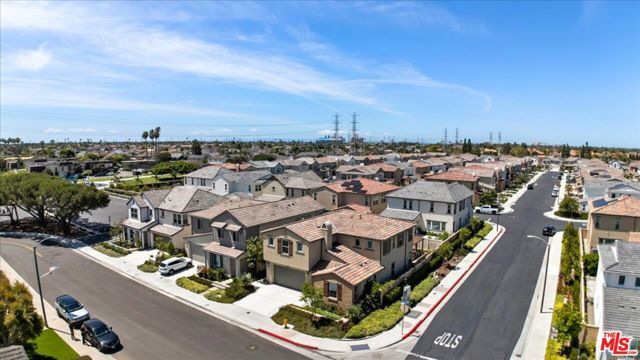 21181 Strathmoor Lane, Huntington Beach, CA 92646
