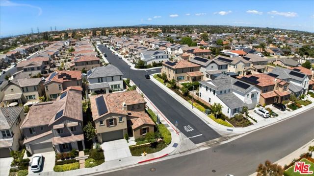 21181 Strathmoor Lane, Huntington Beach, CA 92646