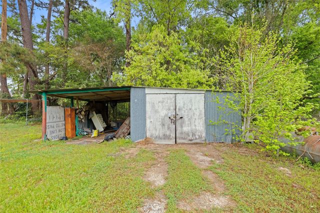 370 Lakeside Circle, Trinity, TX 75862