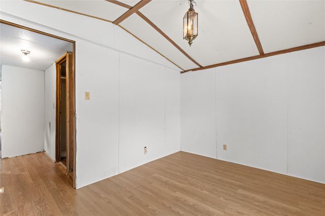 370 Lakeside Circle, Trinity, TX 75862