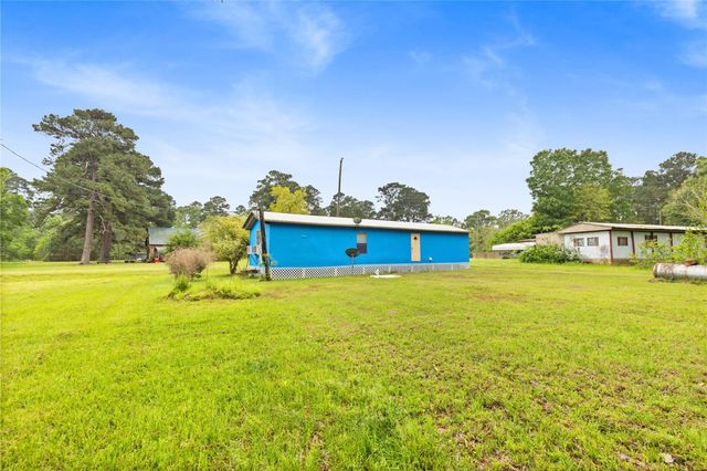 370 Lakeside Circle, Trinity, TX 75862