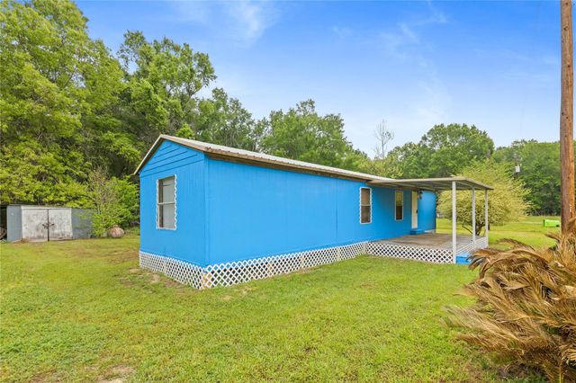 370 Lakeside Circle, Trinity, TX 75862