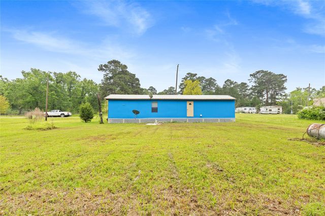 370 Lakeside Circle, Trinity, TX 75862