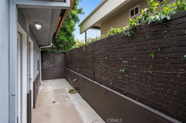 1240 25th Street 1, Santa Monica, CA 90404