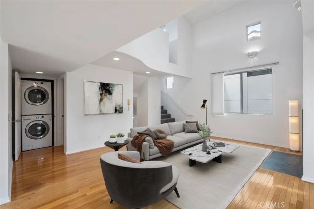 1240 25th Street 1, Santa Monica, CA 90404