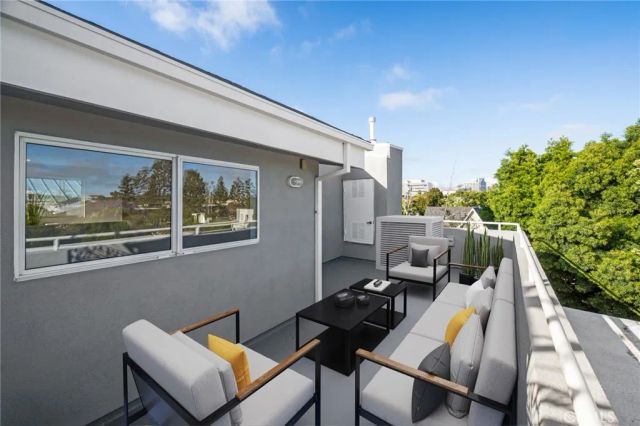 1240 25th Street 1, Santa Monica, CA 90404