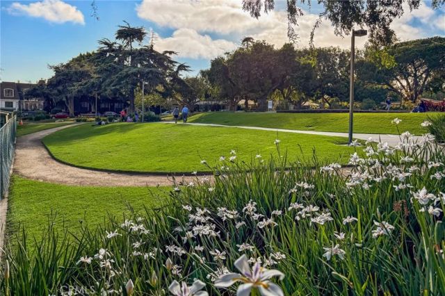 1240 25th Street 1, Santa Monica, CA 90404