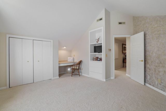 701 Serenity Lane, Grants Pass, OR 97526