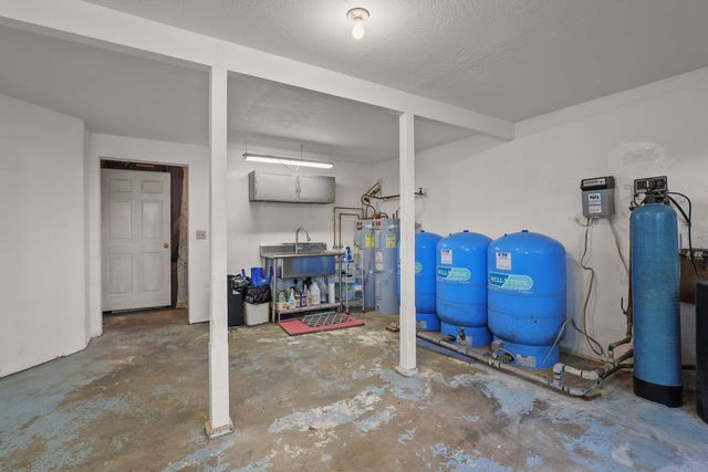 701 Serenity Lane, Grants Pass, OR 97526