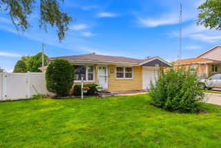8852 Central Avenue, Oak Lawn, IL 60453