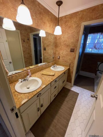 11019 Goodwood Blvd, Baton Rouge, LA 70815