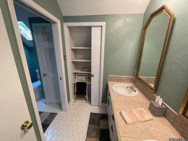 11019 Goodwood Blvd, Baton Rouge, LA 70815