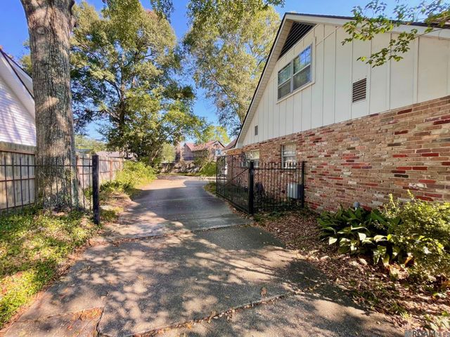 11019 Goodwood Blvd, Baton Rouge, LA 70815