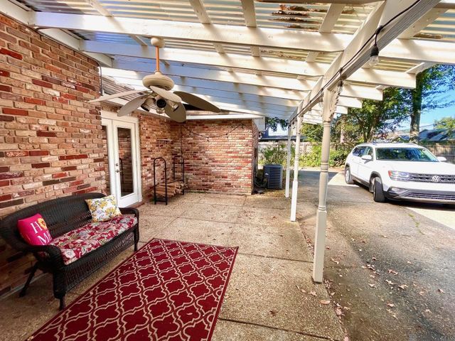 11019 Goodwood Blvd, Baton Rouge, LA 70815