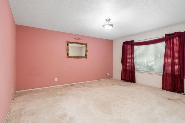 6545 N Raisina Avenue, Fresno, CA 93710