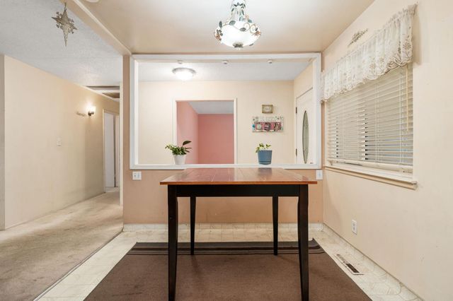6545 N Raisina Avenue, Fresno, CA 93710
