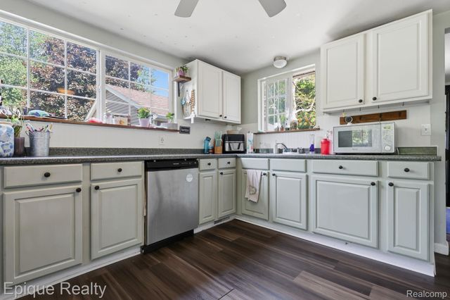 3652 Norman Road, Burtchville Township, MI 48059
