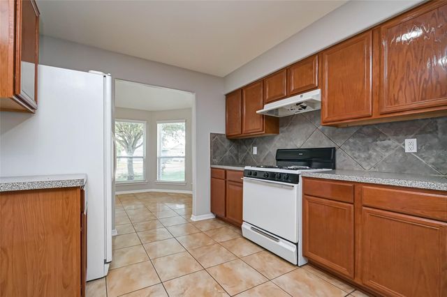 7110 Fox Scene Drive, Humble, TX 77338