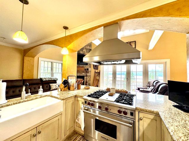 19 Backiel Drive, Stewartstown, NH 03576