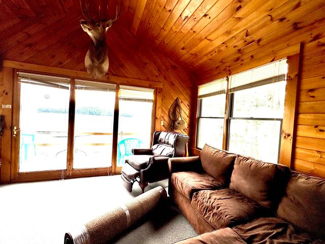 19 Backiel Drive, Stewartstown, NH 03576